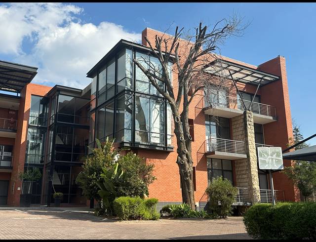 219M² OFFICE FOR SALE IN SANDOWN